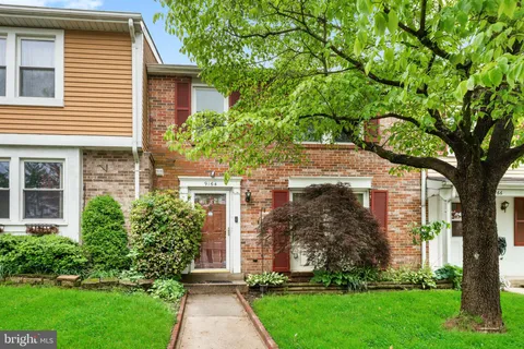 9164 Turtle Dove Lane, Gaithersburg, MD MLS: MDMC2181328