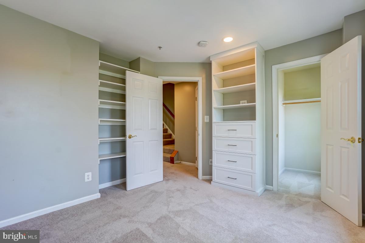 FALLSGROVE - Residential