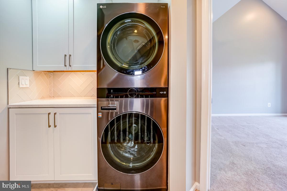 FALLSGROVE - Residential