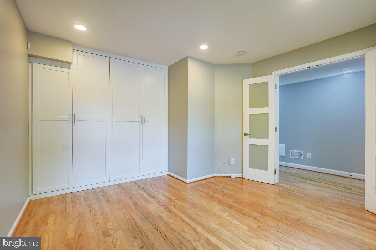 FALLSGROVE - Residential