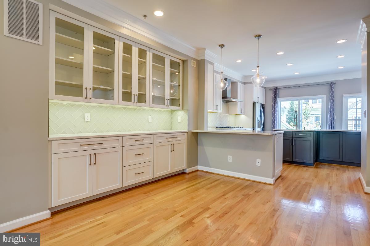 FALLSGROVE - Residential