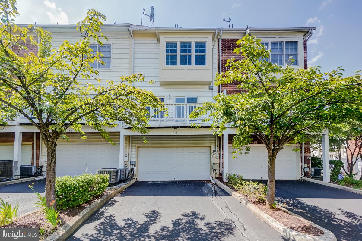 FALLSGROVE - Residential