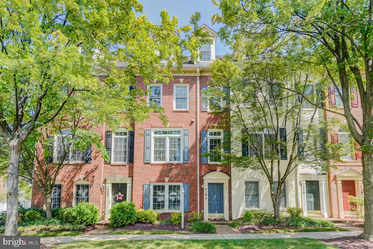 FALLSGROVE - Residential