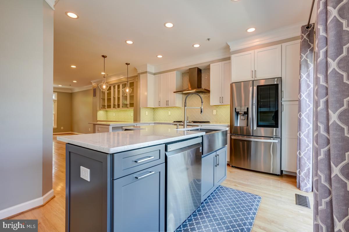 FALLSGROVE - Residential