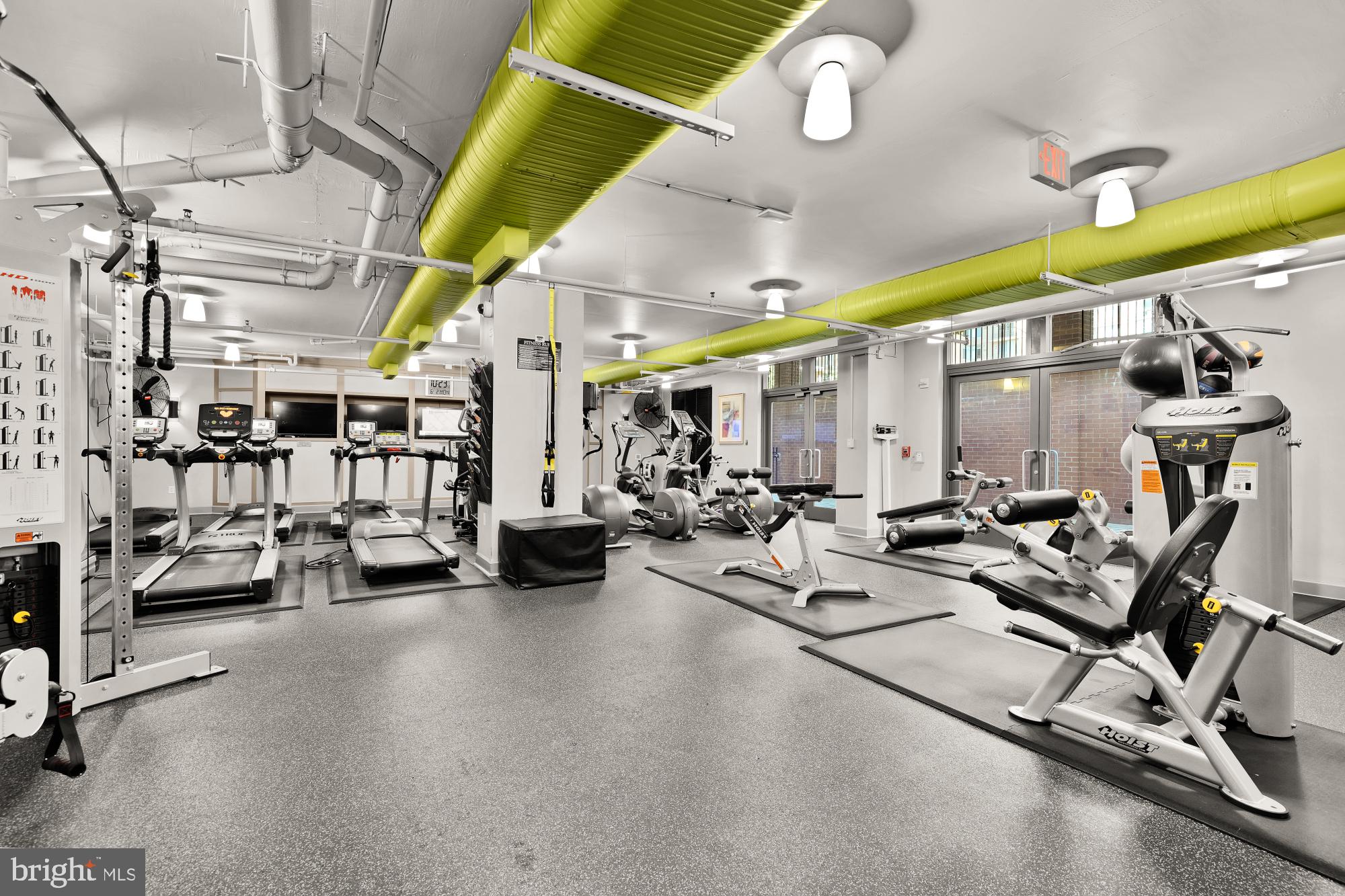 CLARENDON - Residential