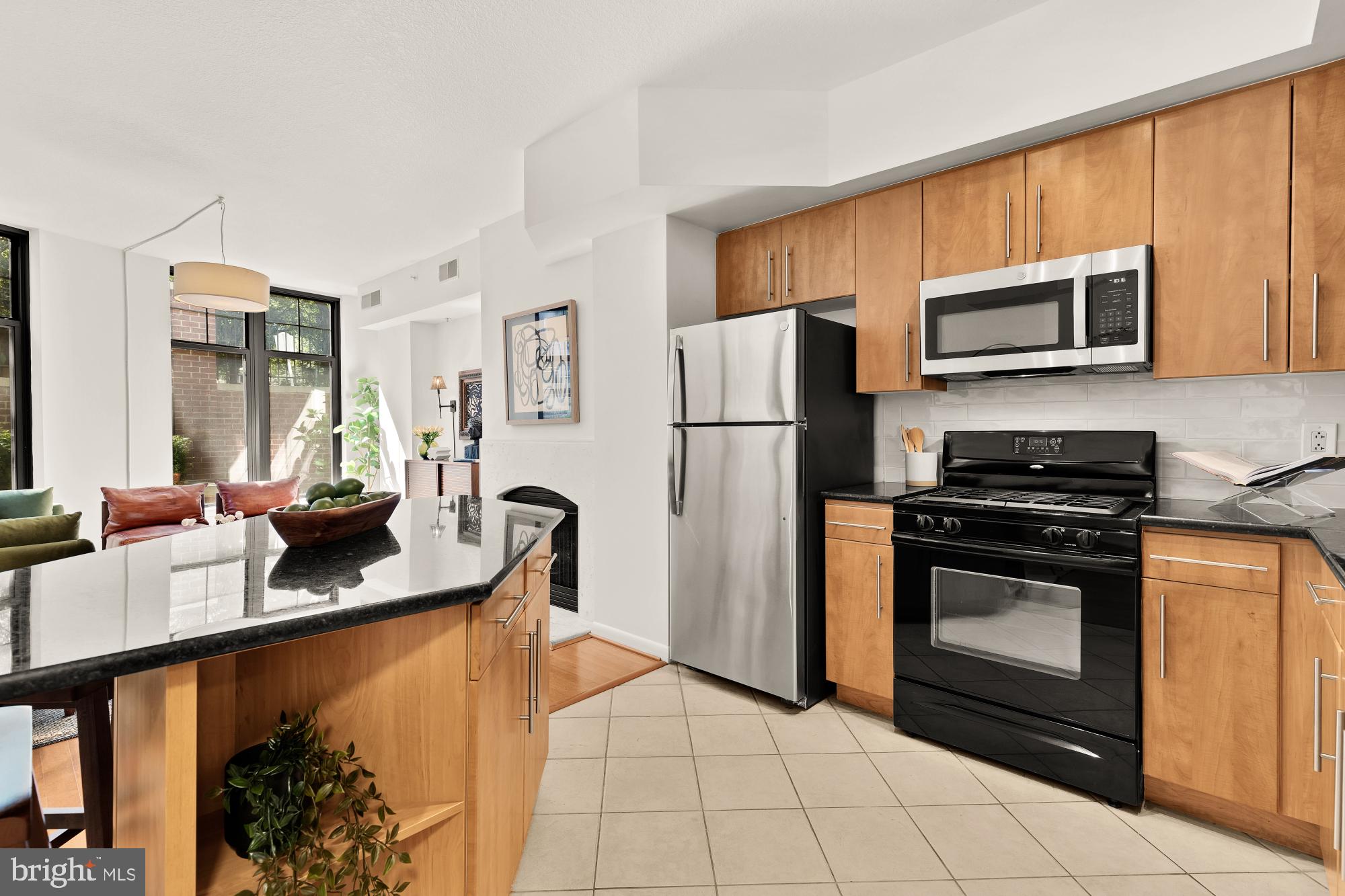 CLARENDON - Residential