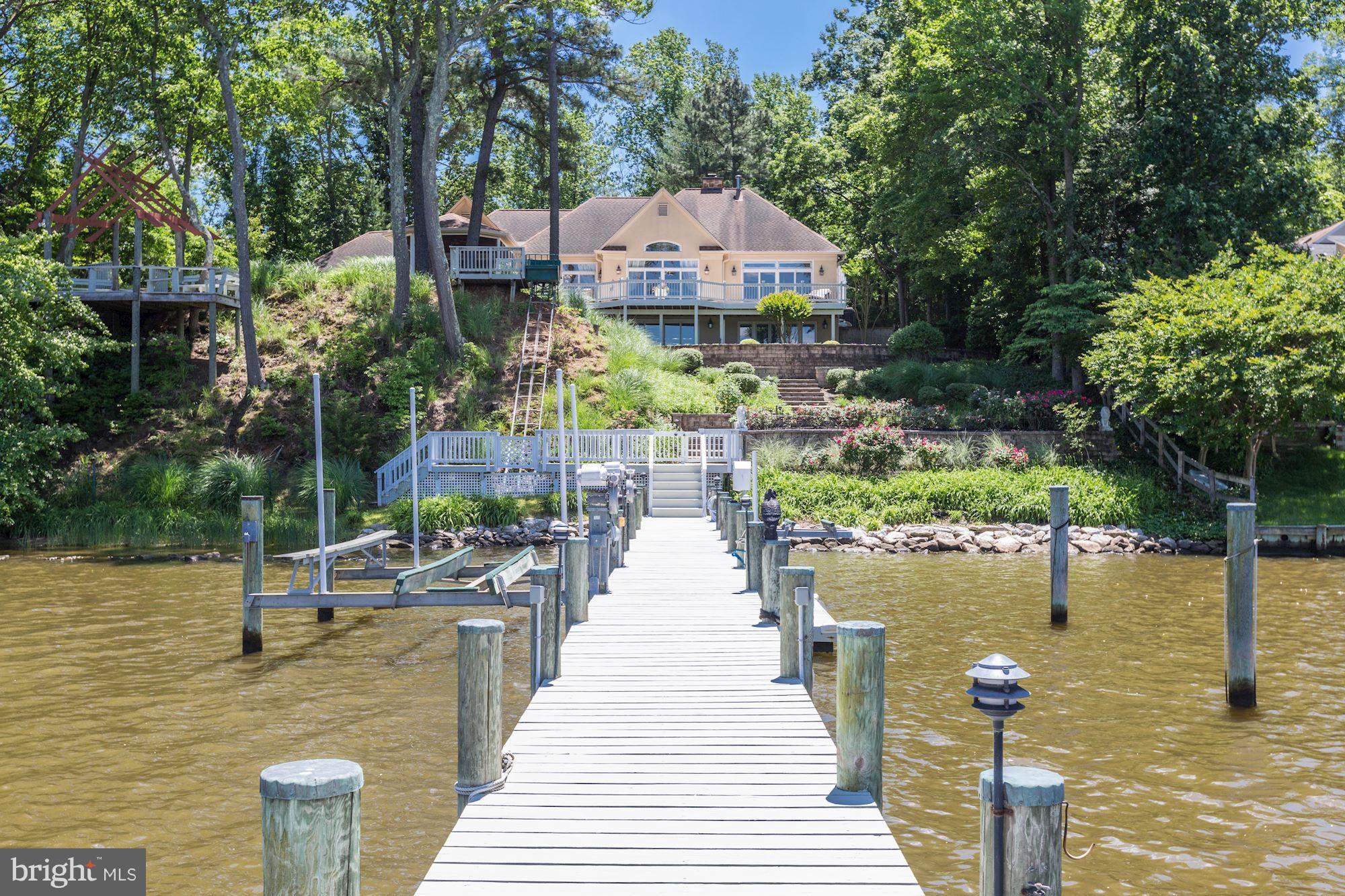 SOUTHDOWN SHORES - Residential