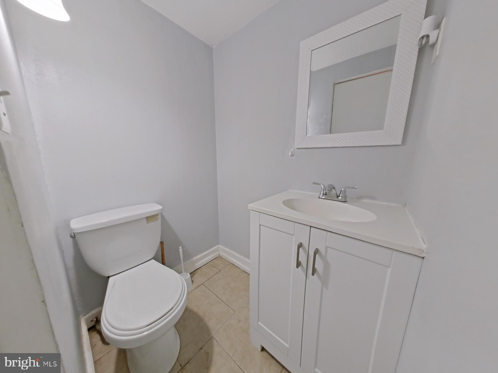 EAST KENSINGTON - Residential