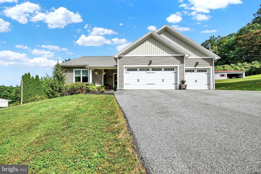 Photo of 6433 REYNOLDS MILL RD, SEVEN VALLEYS, PA 17360 (MLS # PAYK2048792)