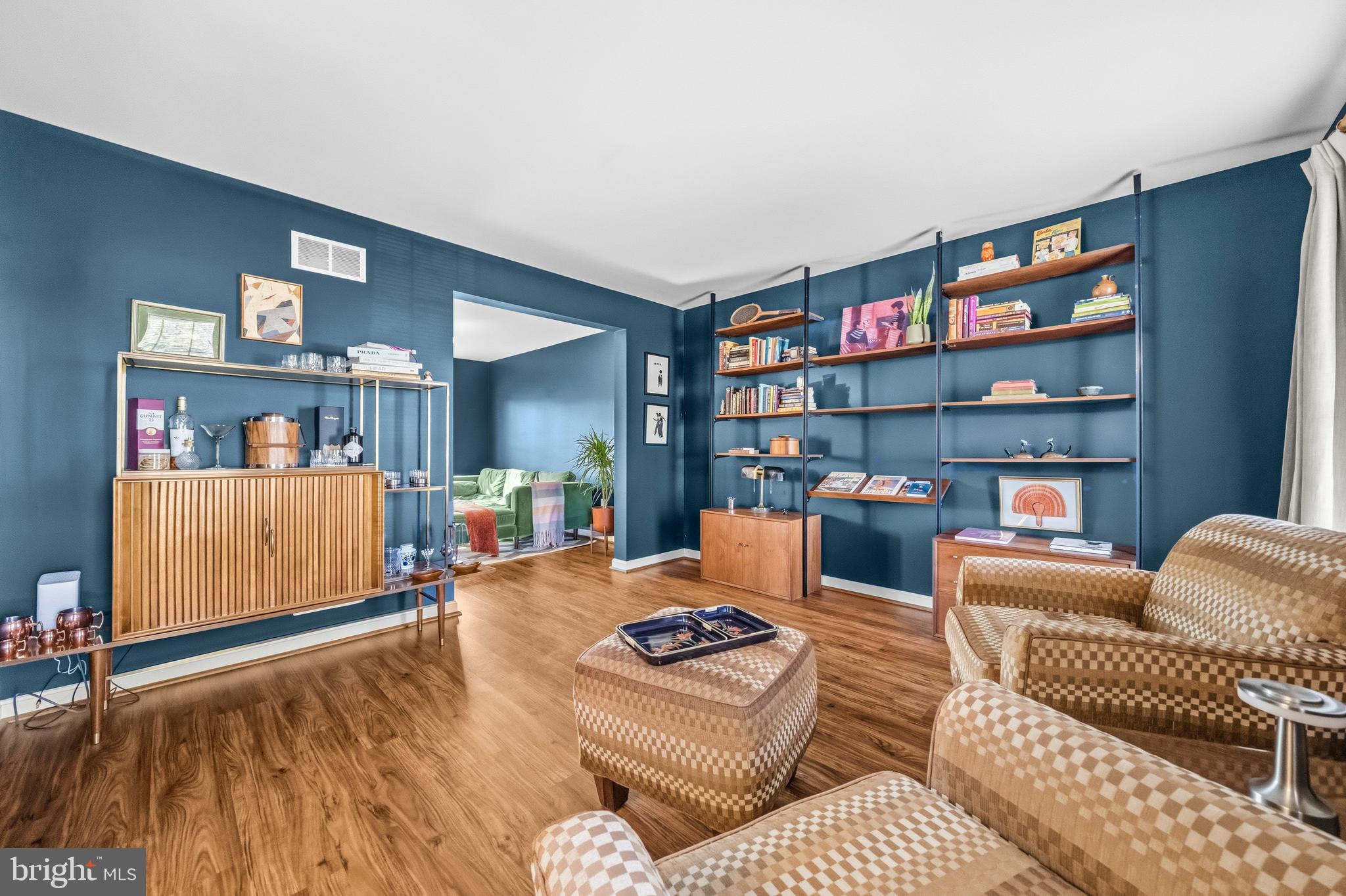 NEW MARKET WEST - Residential