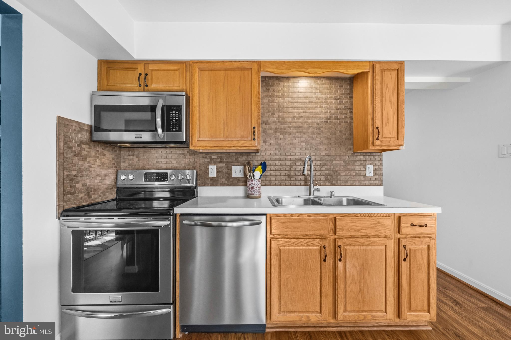 NEW MARKET WEST - Residential