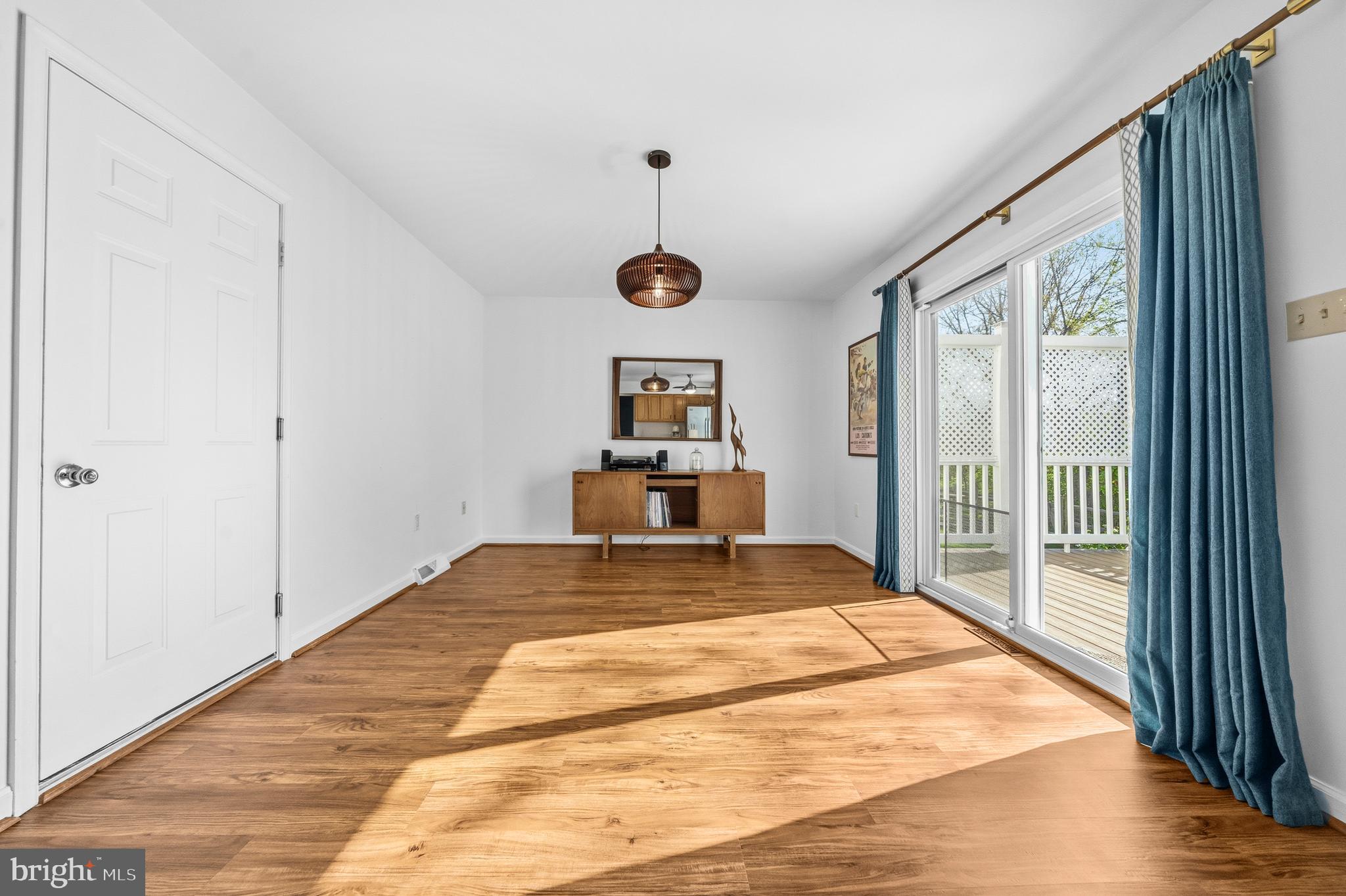 NEW MARKET WEST - Residential