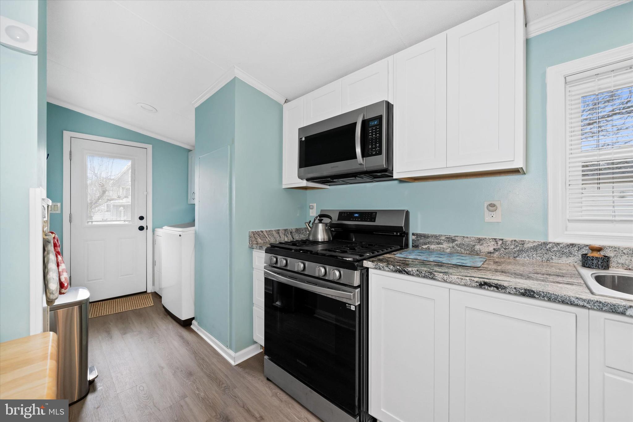 SHADY PARK - Residential