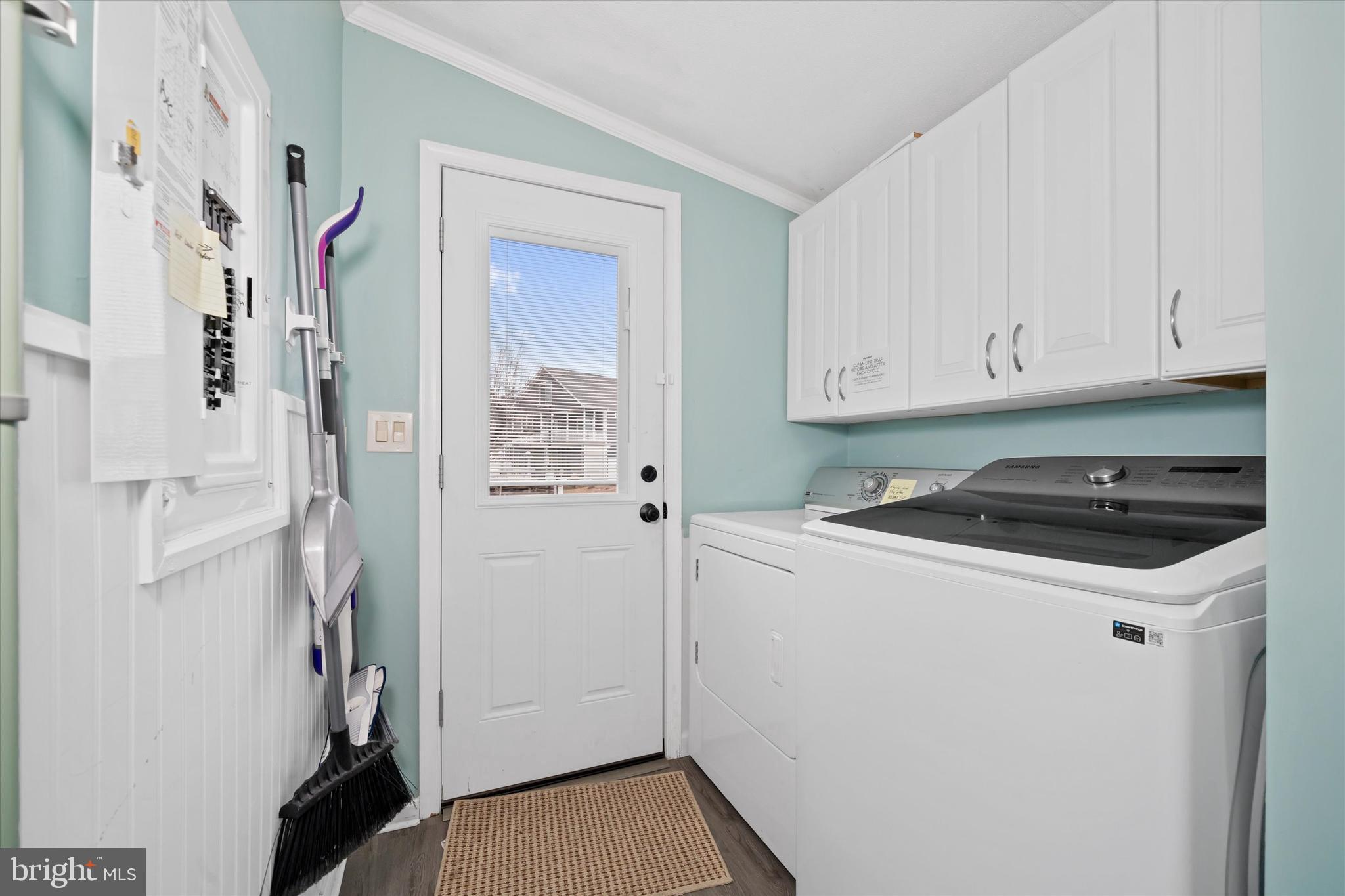 SHADY PARK - Residential