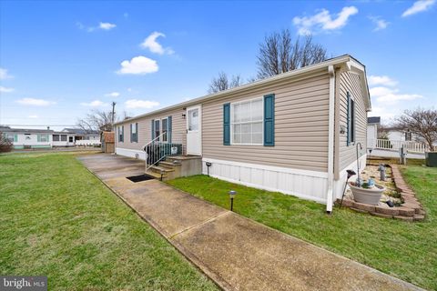 Mobile Home For Sale - 37110 Sugar Hill Way #50377<br/> SELBYVILLE, DE 19975