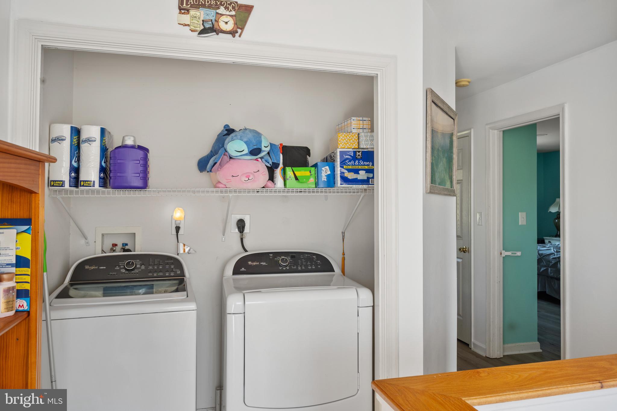 CHIMNEY HILL - Residential