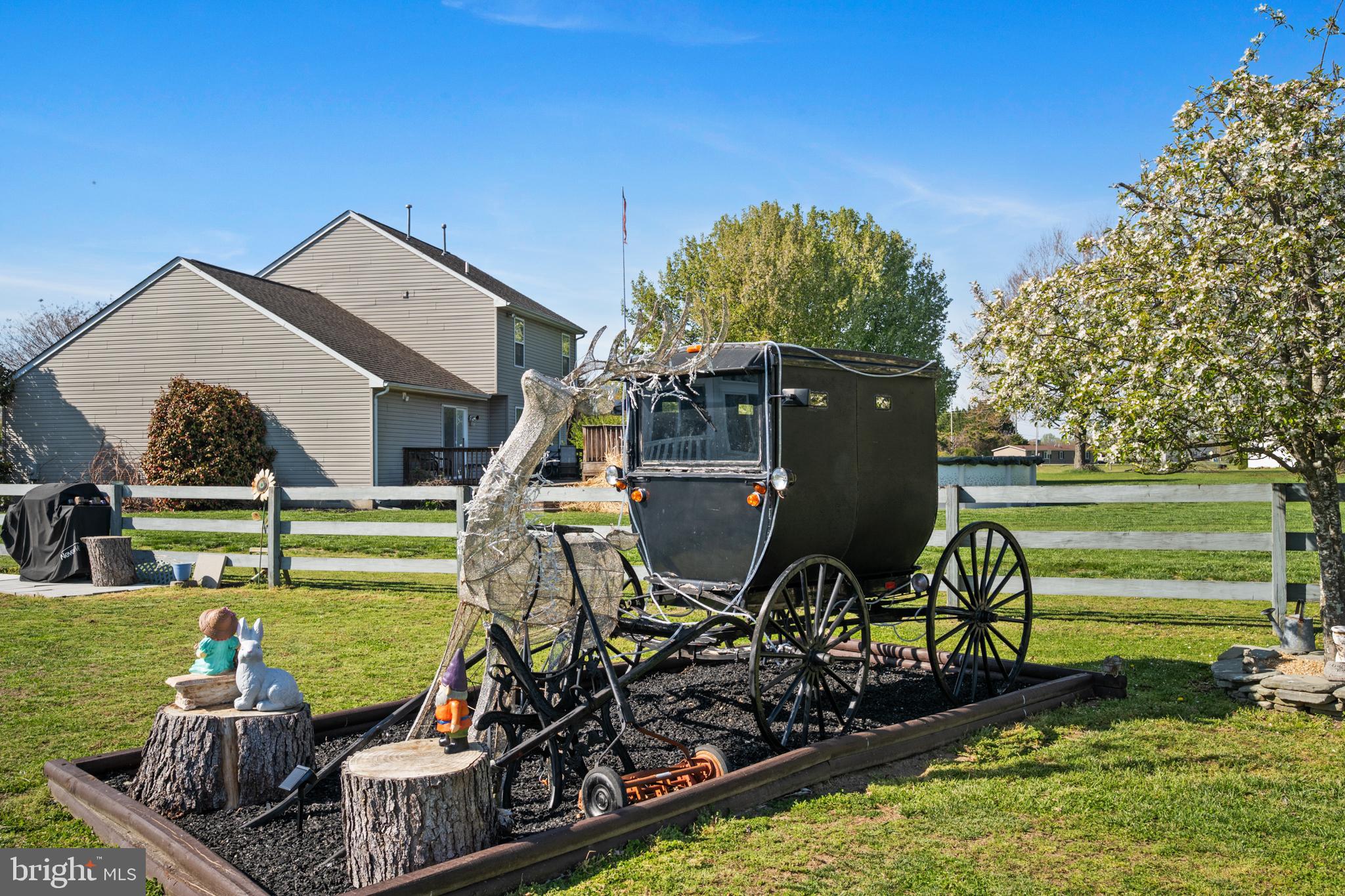 CHIMNEY HILL - Residential