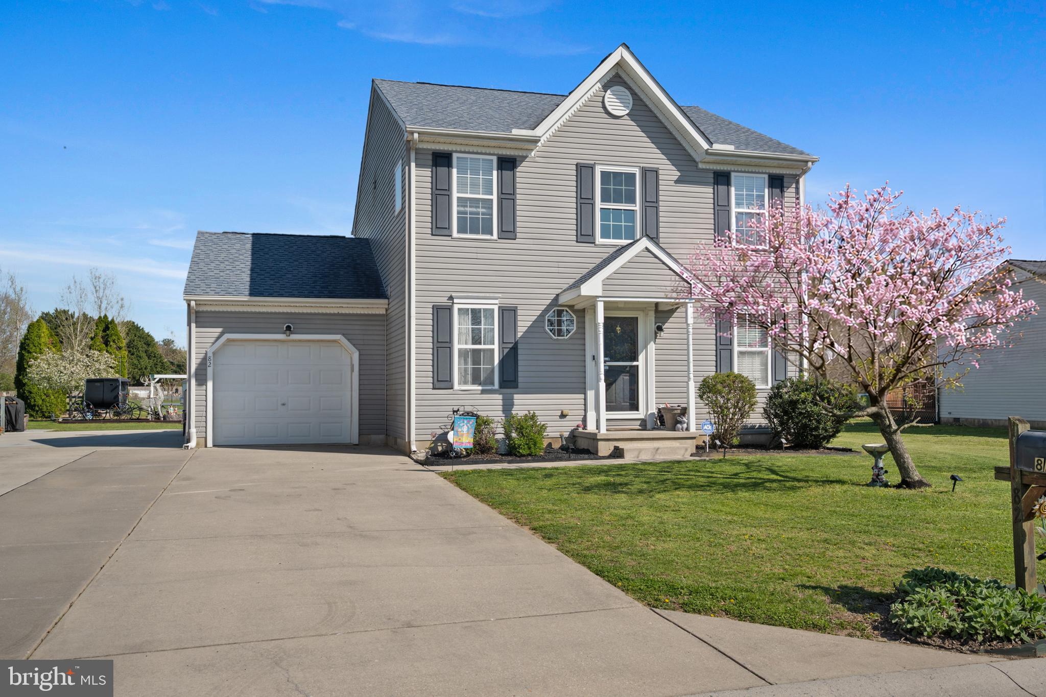 CHIMNEY HILL - Residential