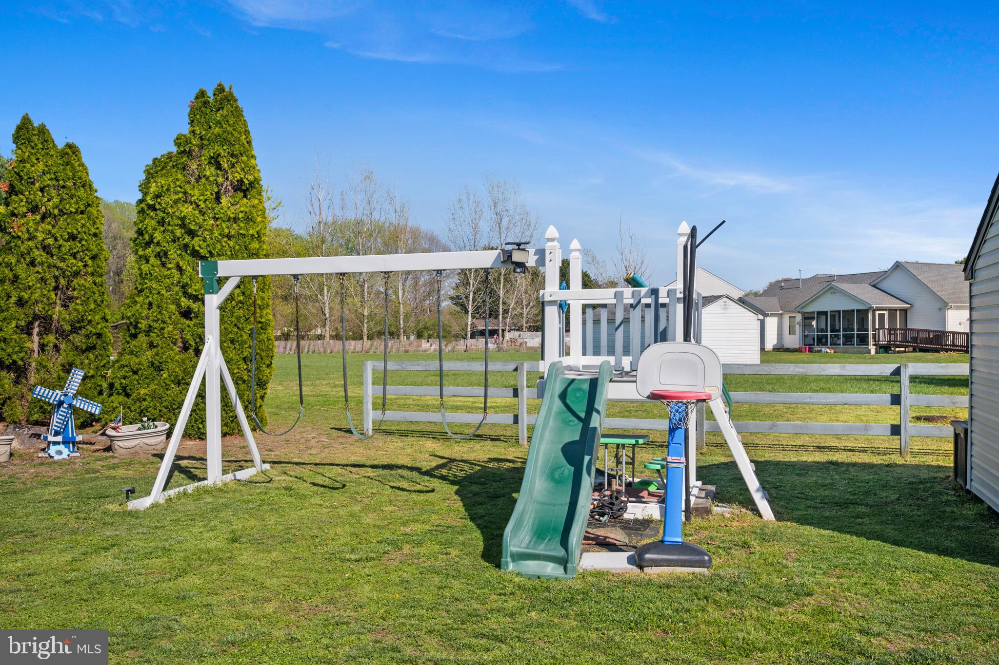 CHIMNEY HILL - Residential
