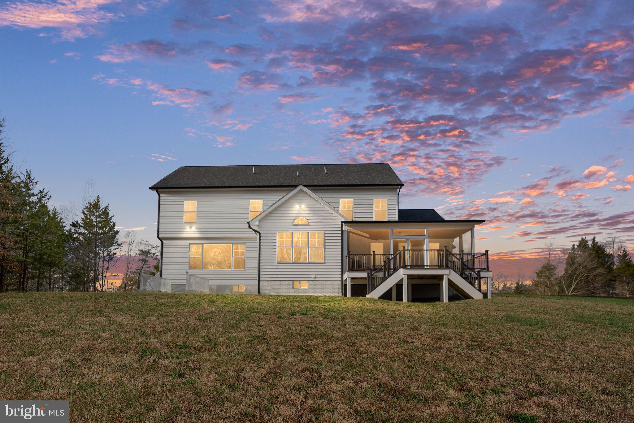 SULLIVAN ESTATES - Residential