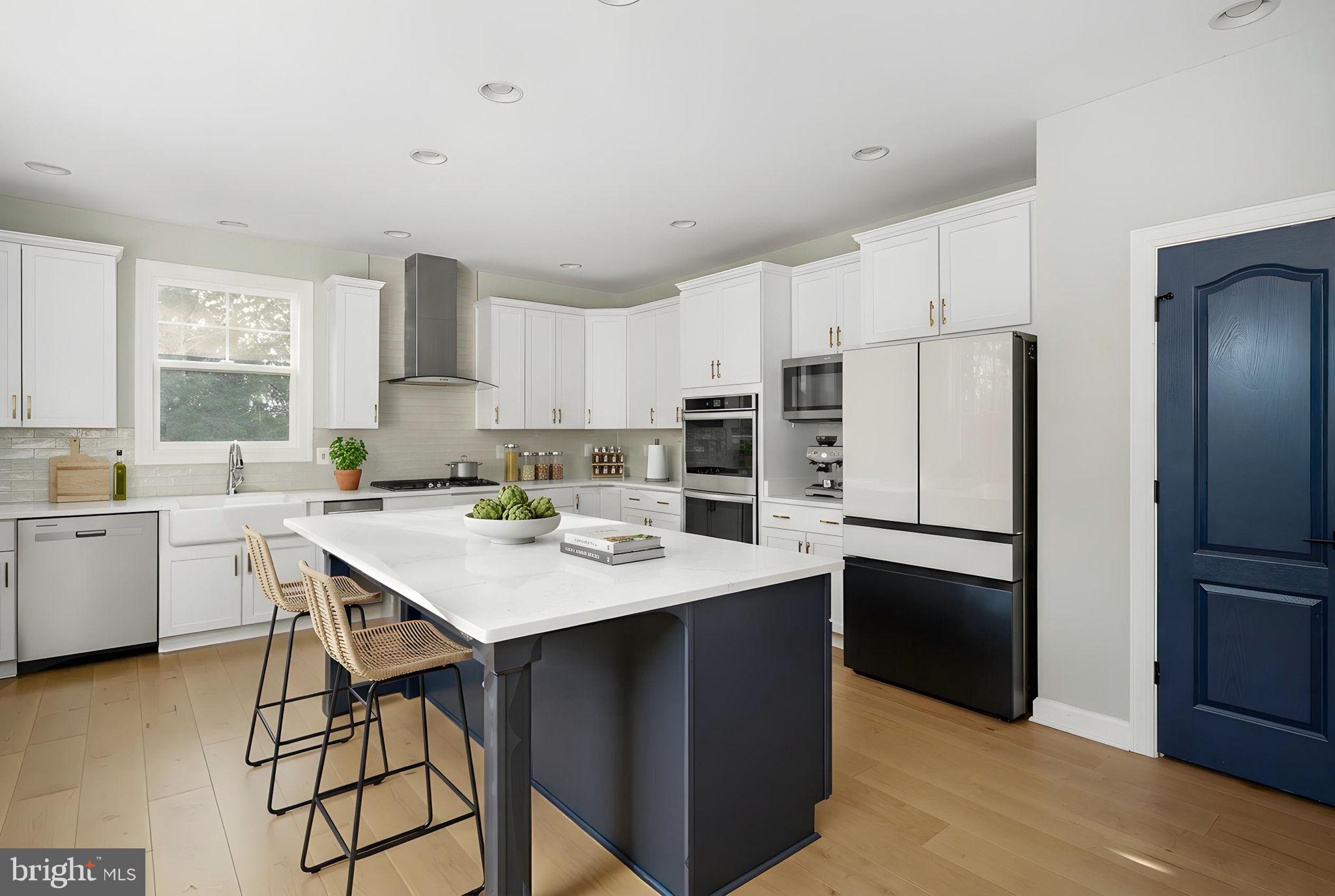 SULLIVAN ESTATES - Residential