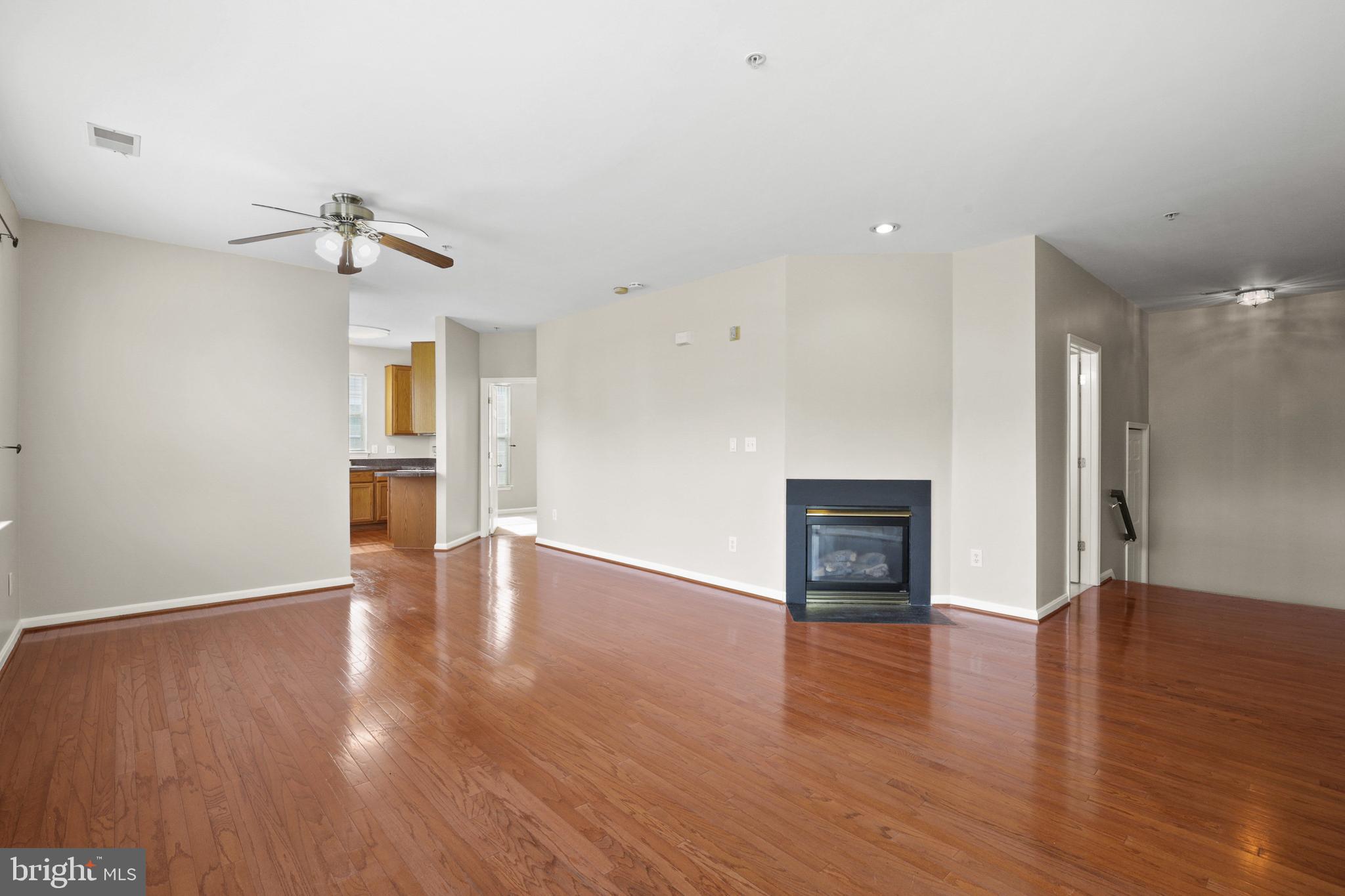 OWINGS MILLS - Residential