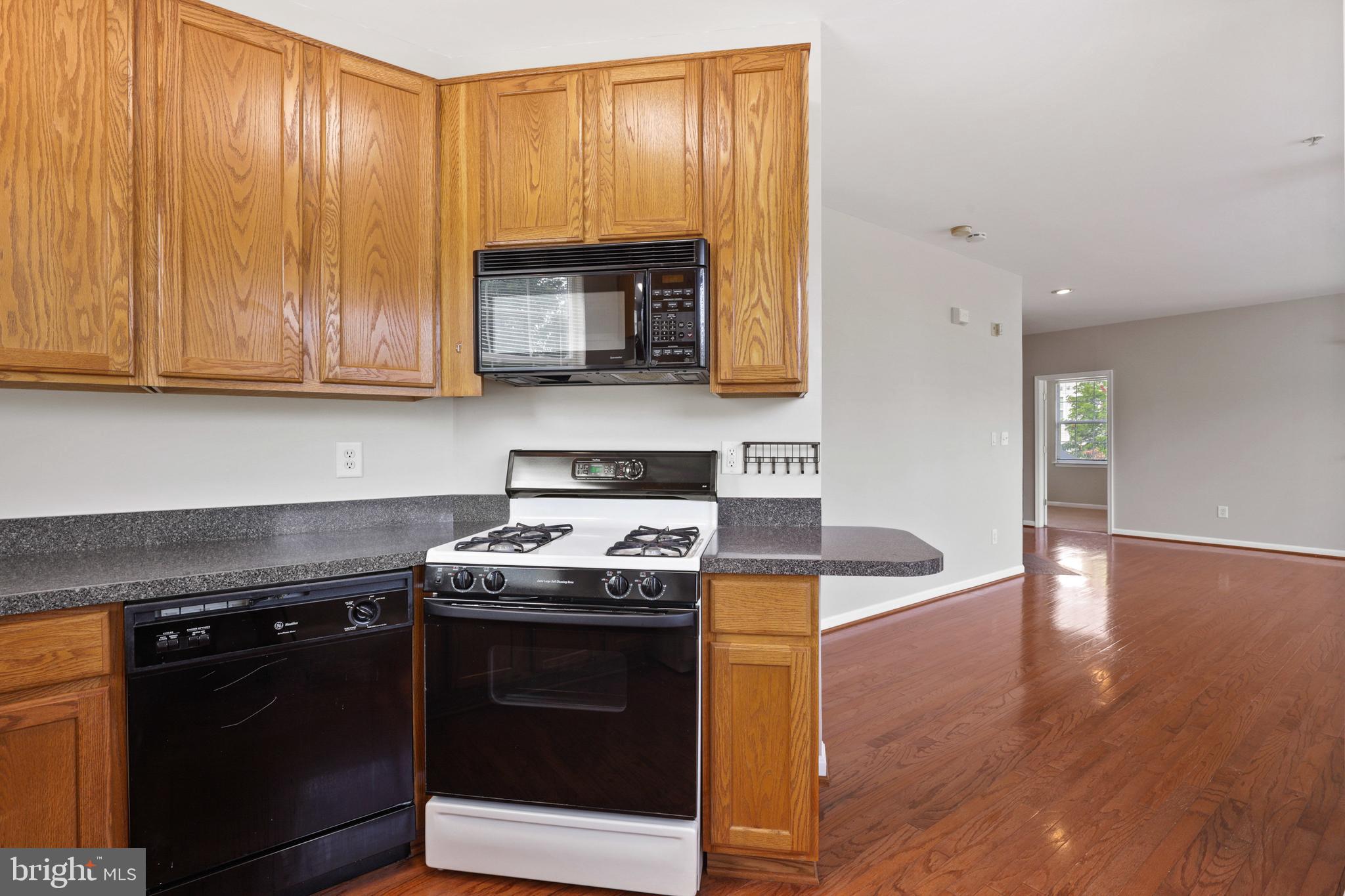 OWINGS MILLS - Residential
