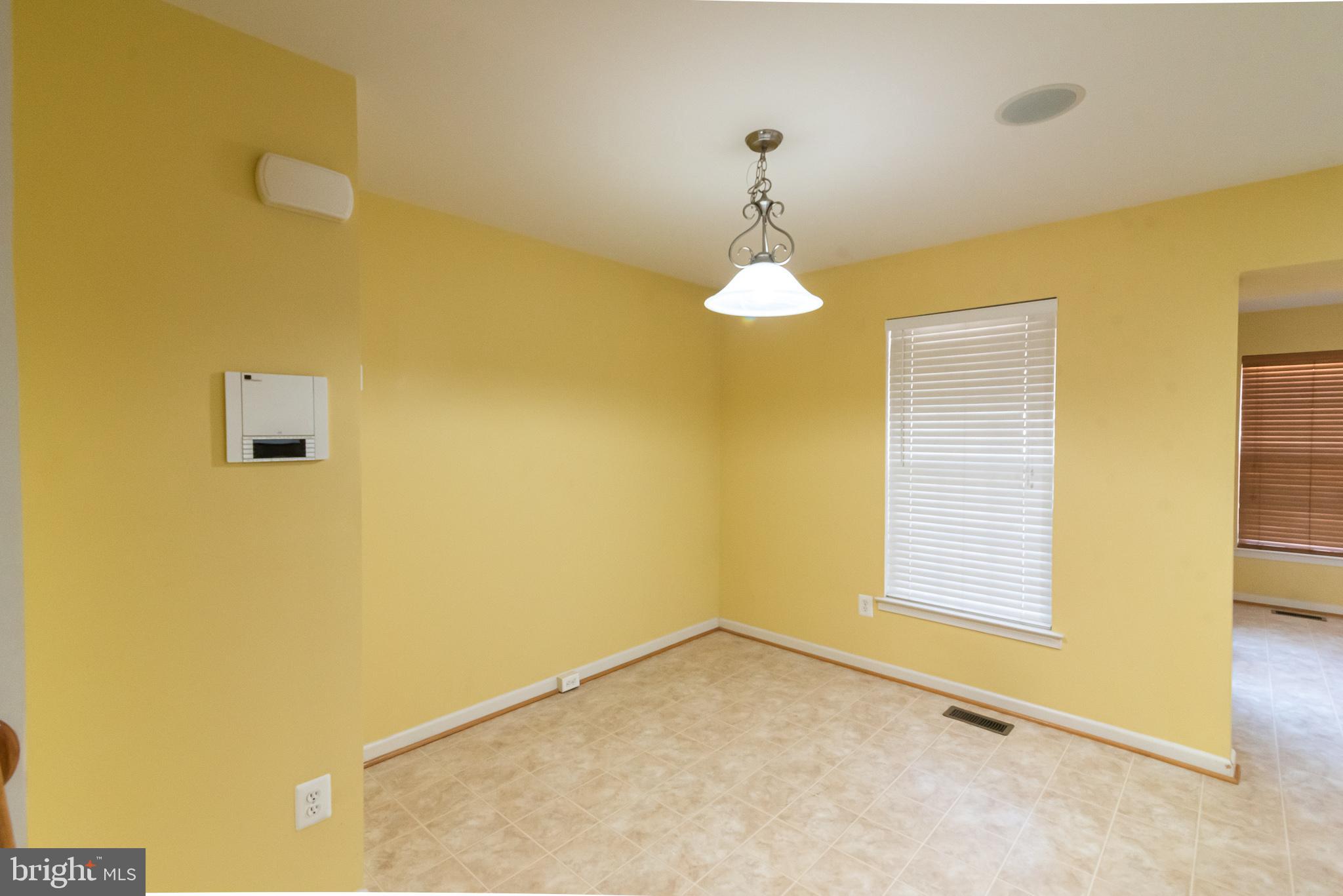 LAKELAND PLACE - Residential Lease