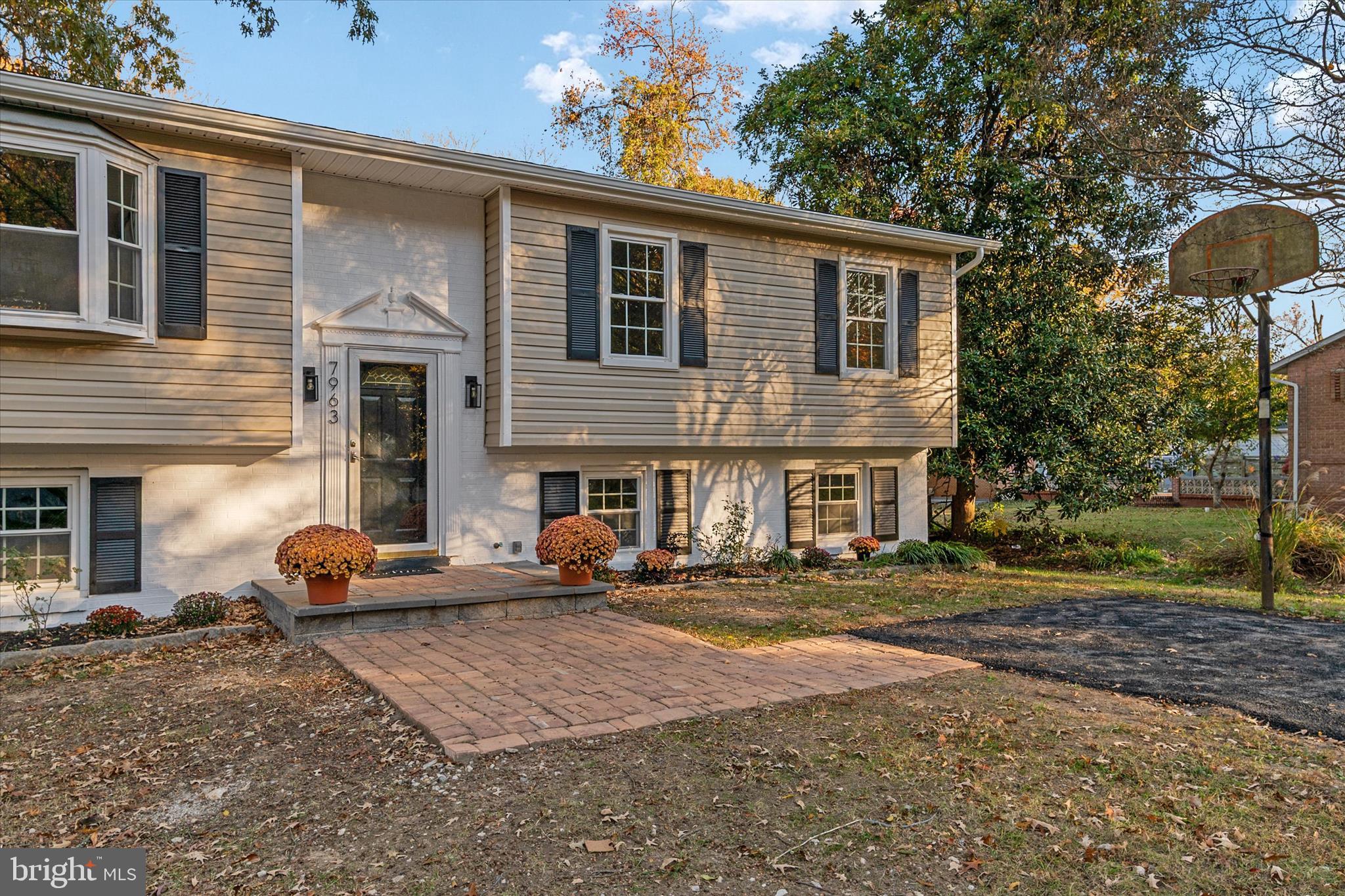 SPRINGDALE - Residential