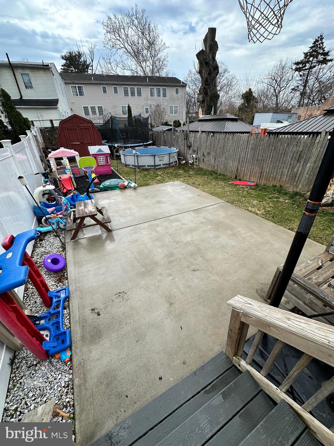 HOLMESBURG - Residential