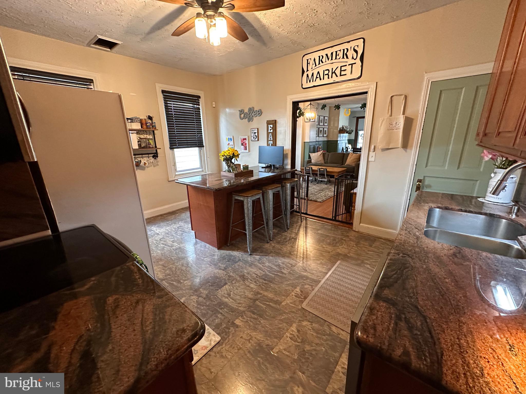 HOLMESBURG - Residential