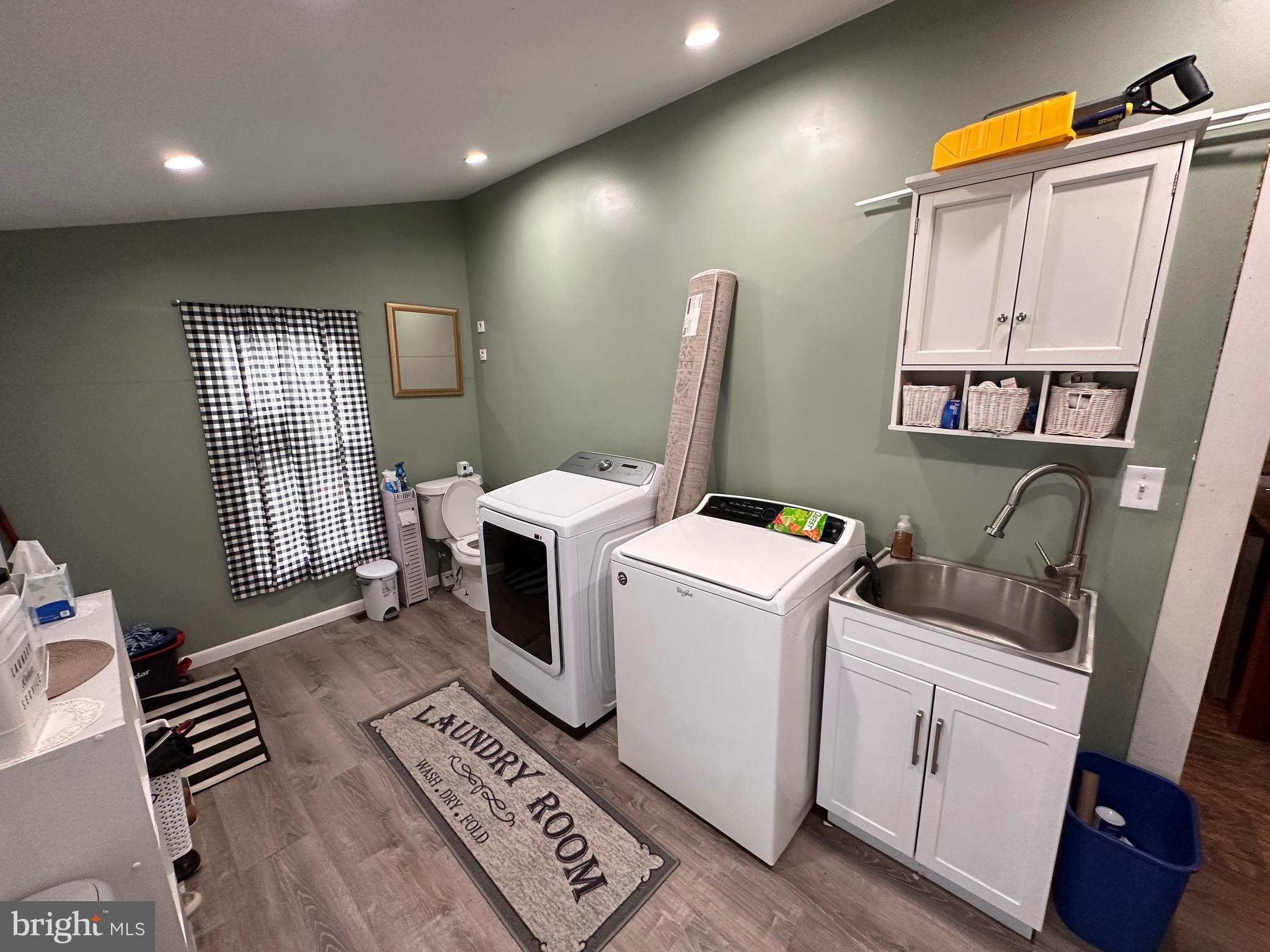 HOLMESBURG - Residential