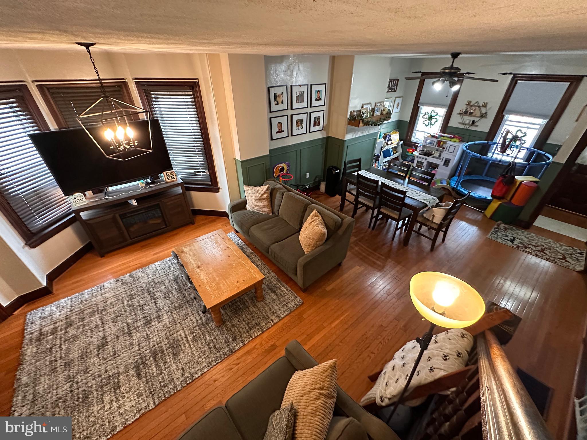 HOLMESBURG - Residential