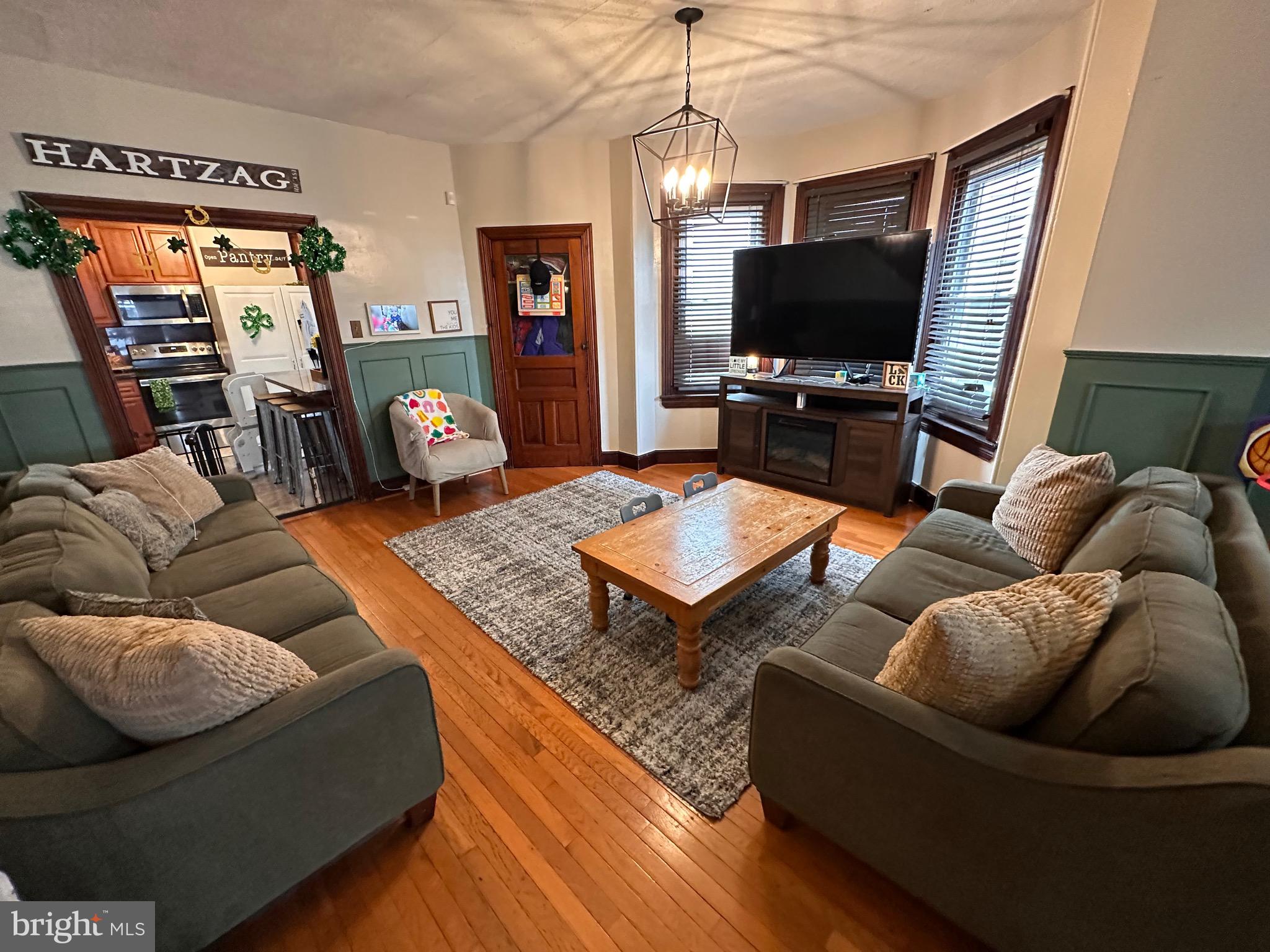 HOLMESBURG - Residential