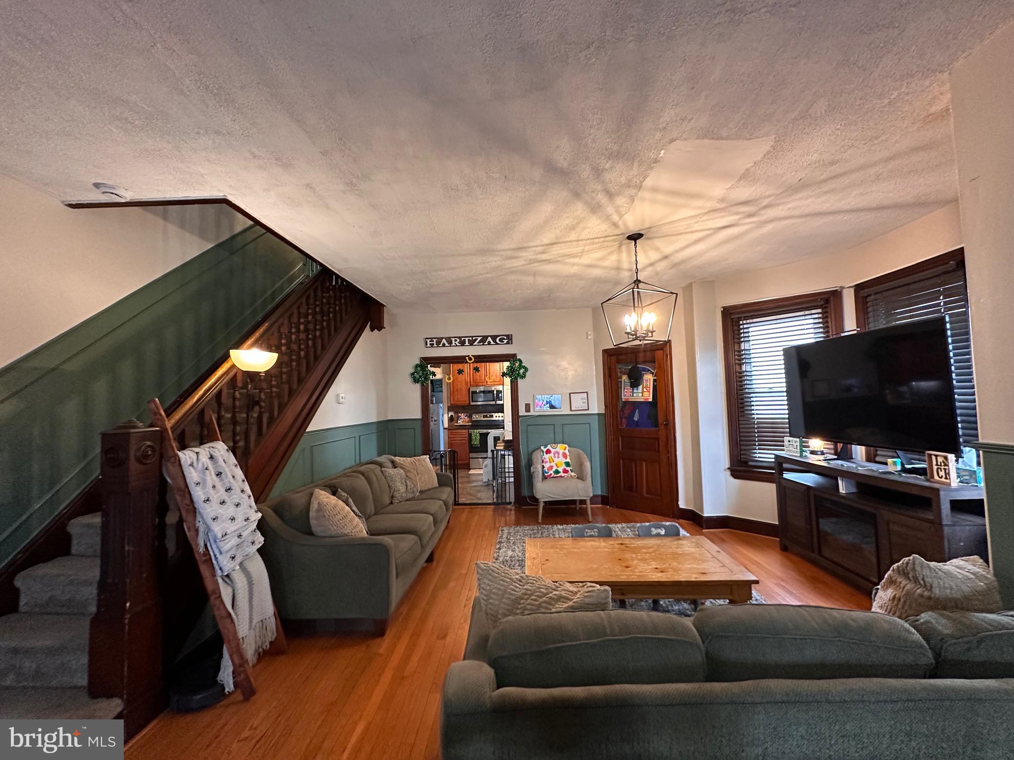 HOLMESBURG - Residential