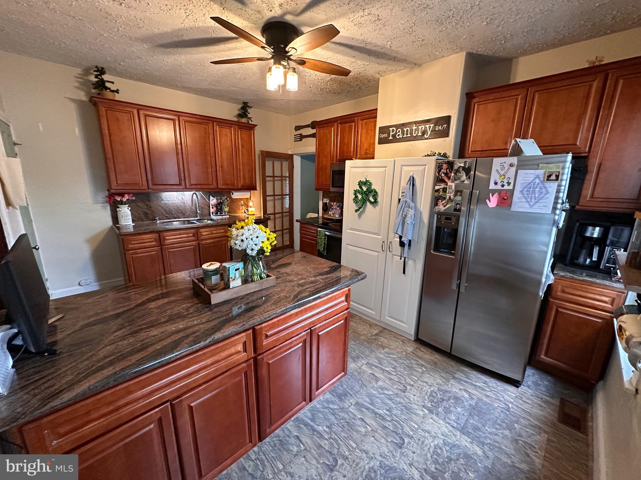 HOLMESBURG - Residential