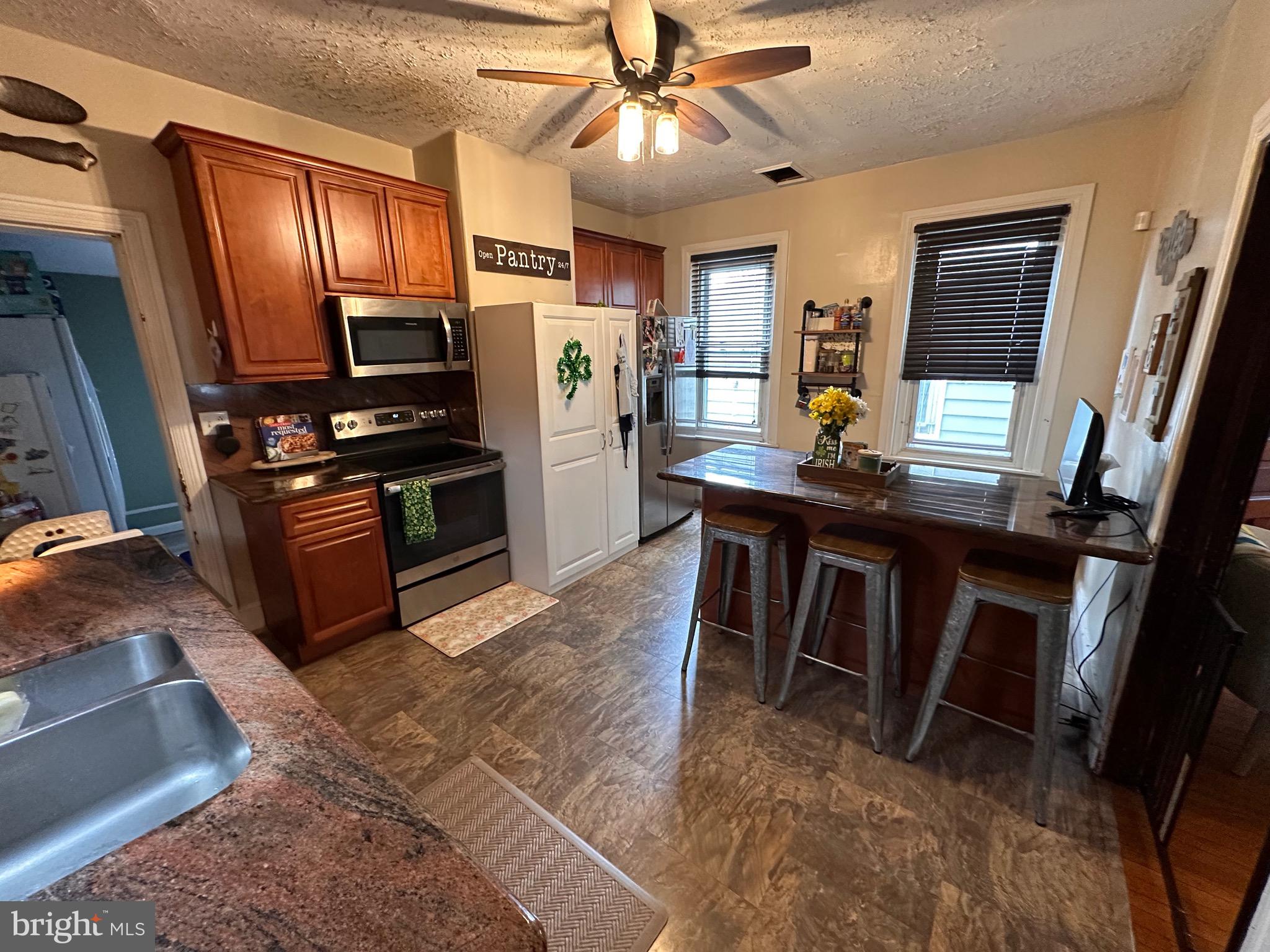 HOLMESBURG - Residential