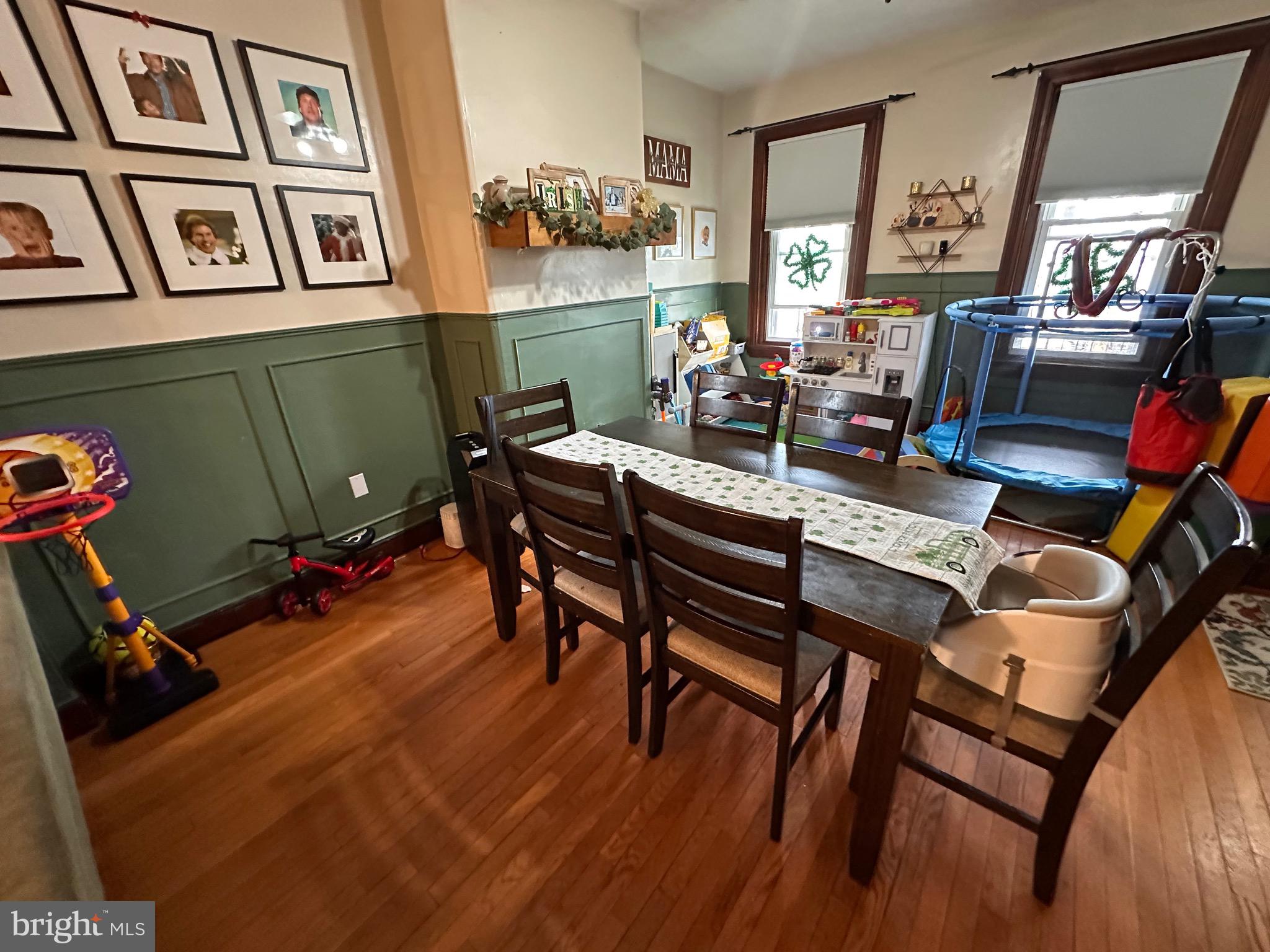 HOLMESBURG - Residential