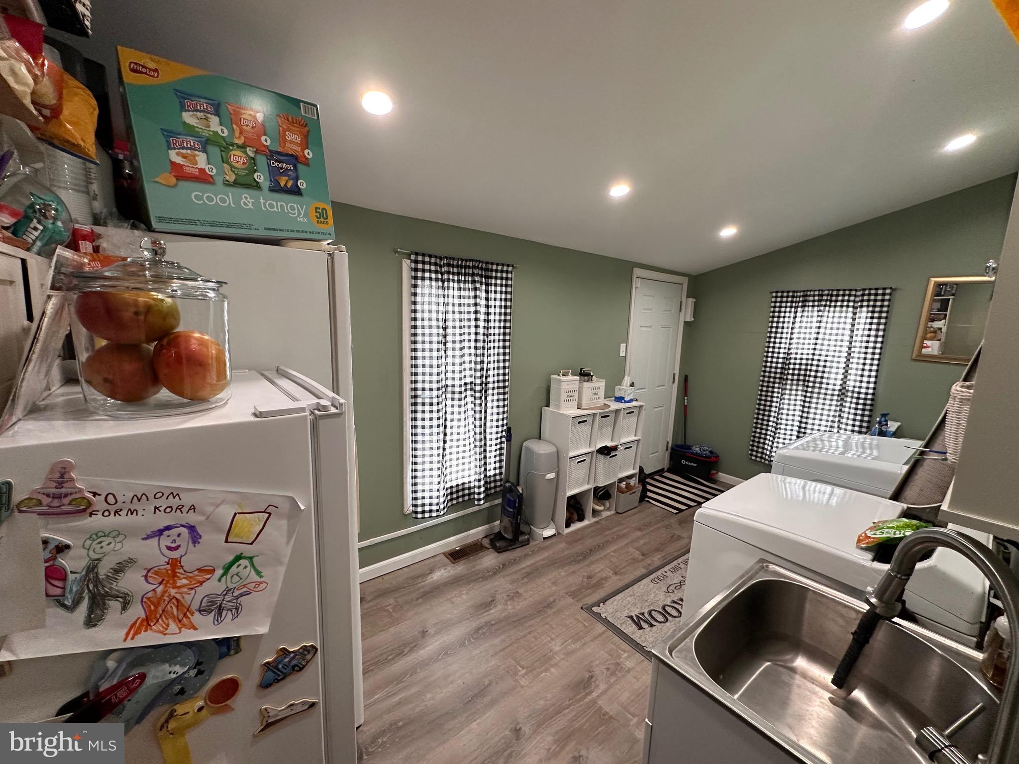 HOLMESBURG - Residential