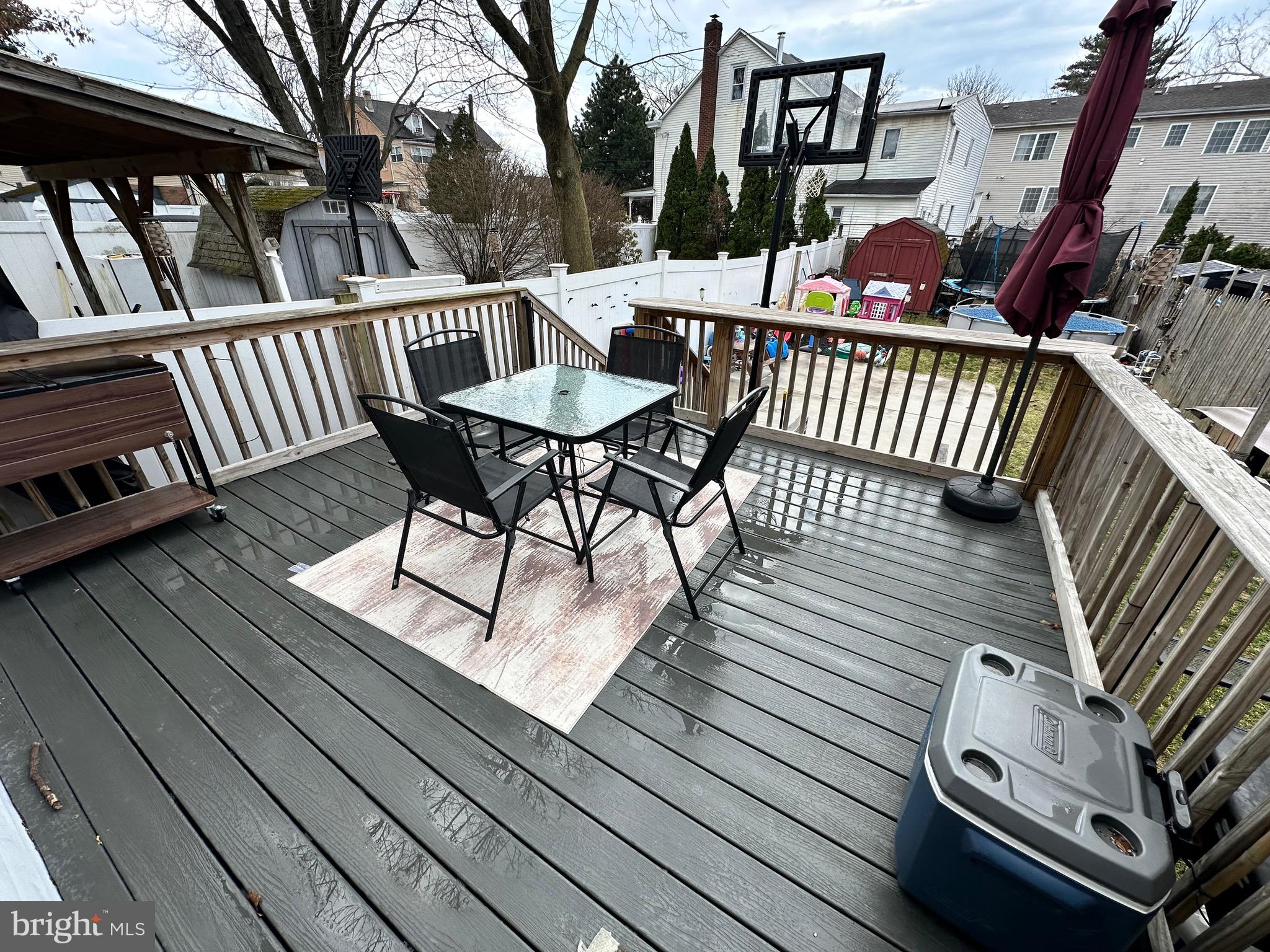 HOLMESBURG - Residential