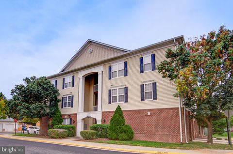42539 MAYFLOWER TERRACE 204 BRAMBLETON VA 20148
