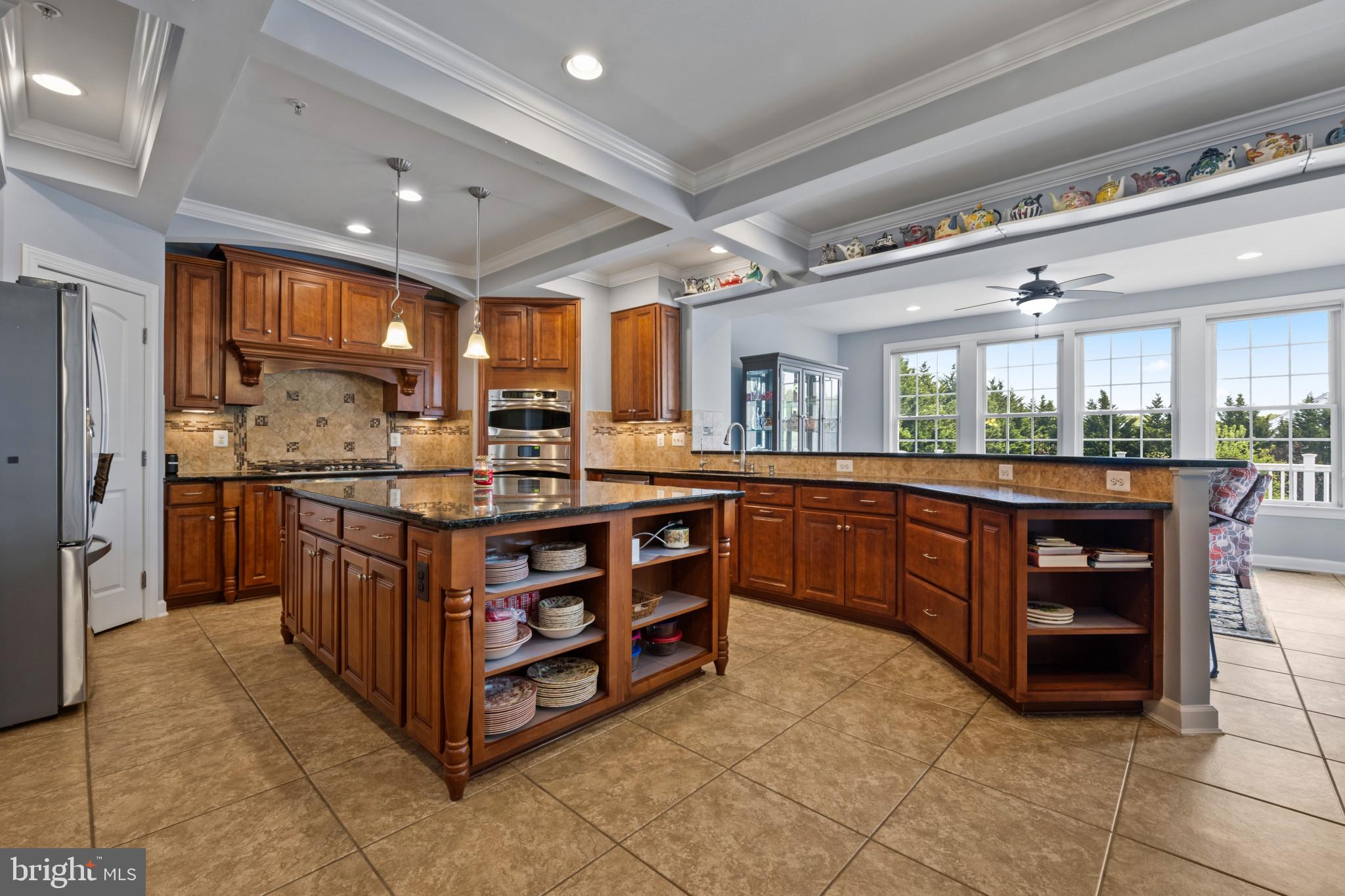 WARFIELD ESTATES - Residential