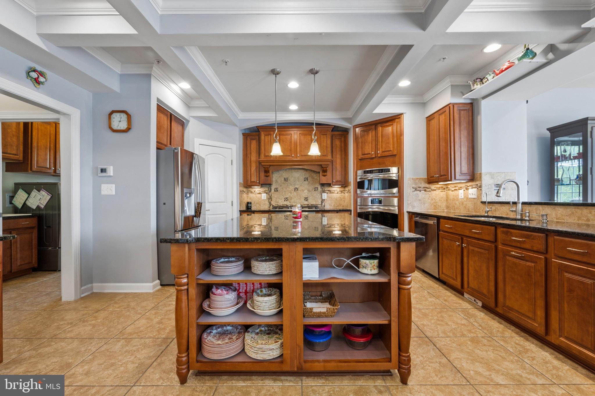 WARFIELD ESTATES - Residential