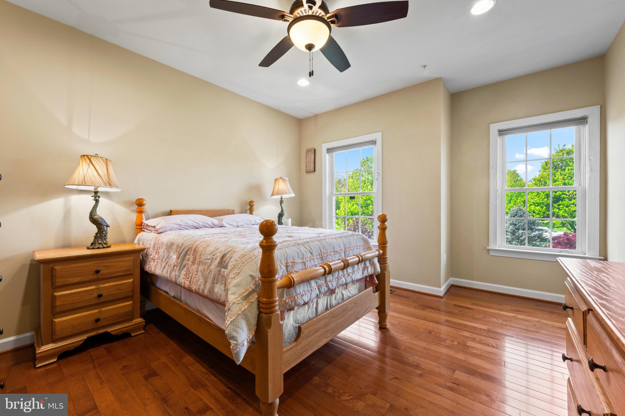 WARFIELD ESTATES - Residential