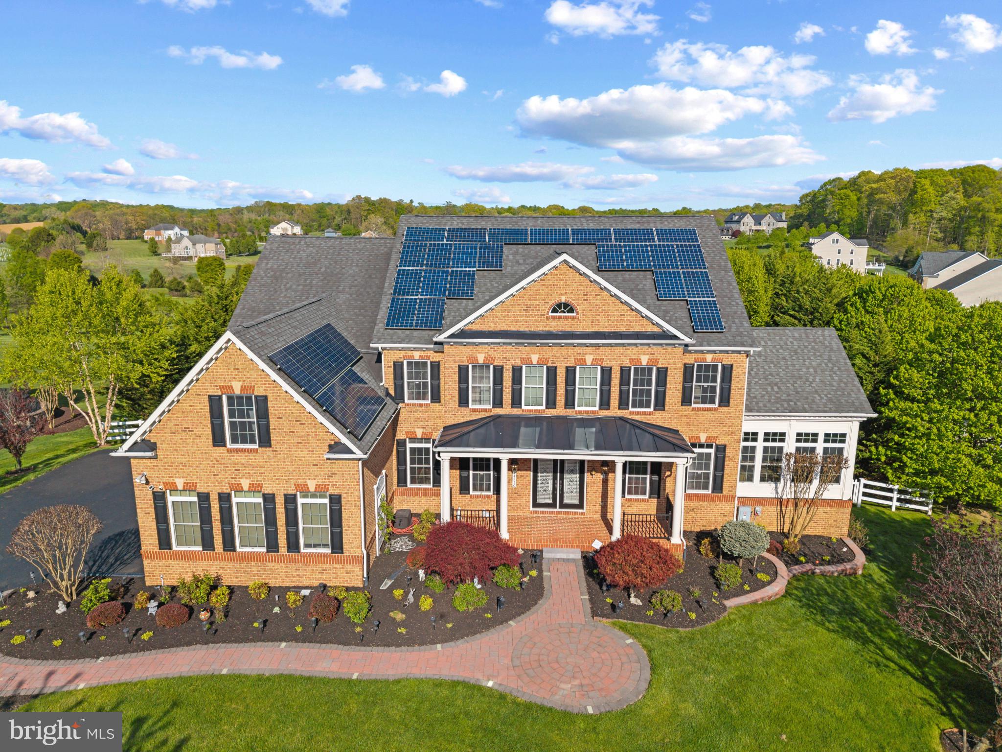 WARFIELD ESTATES - Residential