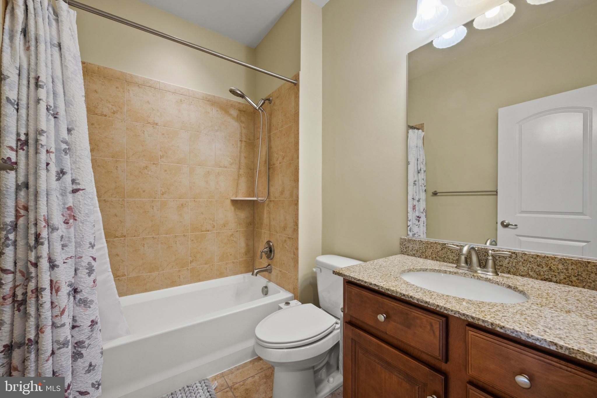 WARFIELD ESTATES - Residential