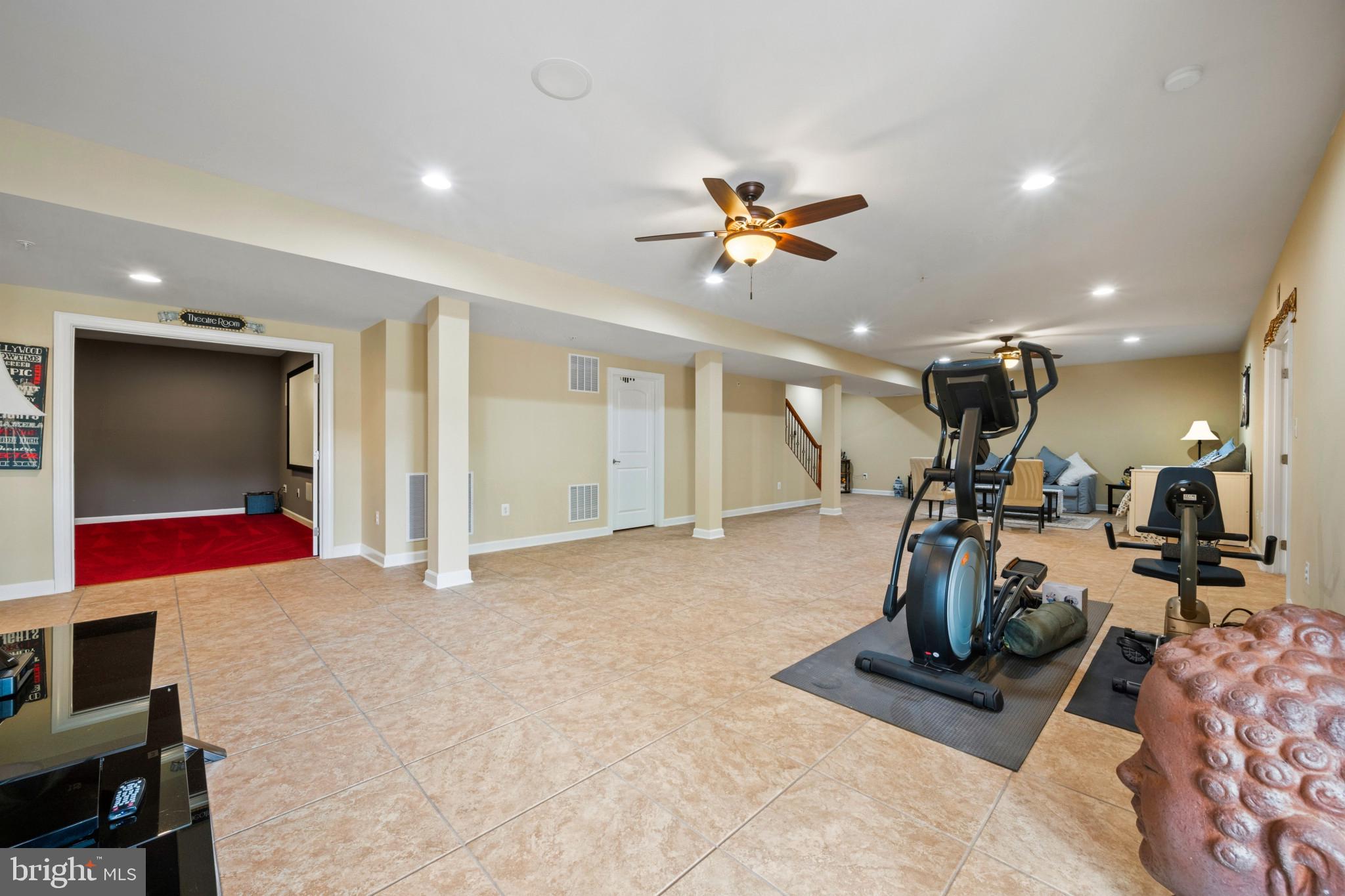 WARFIELD ESTATES - Residential