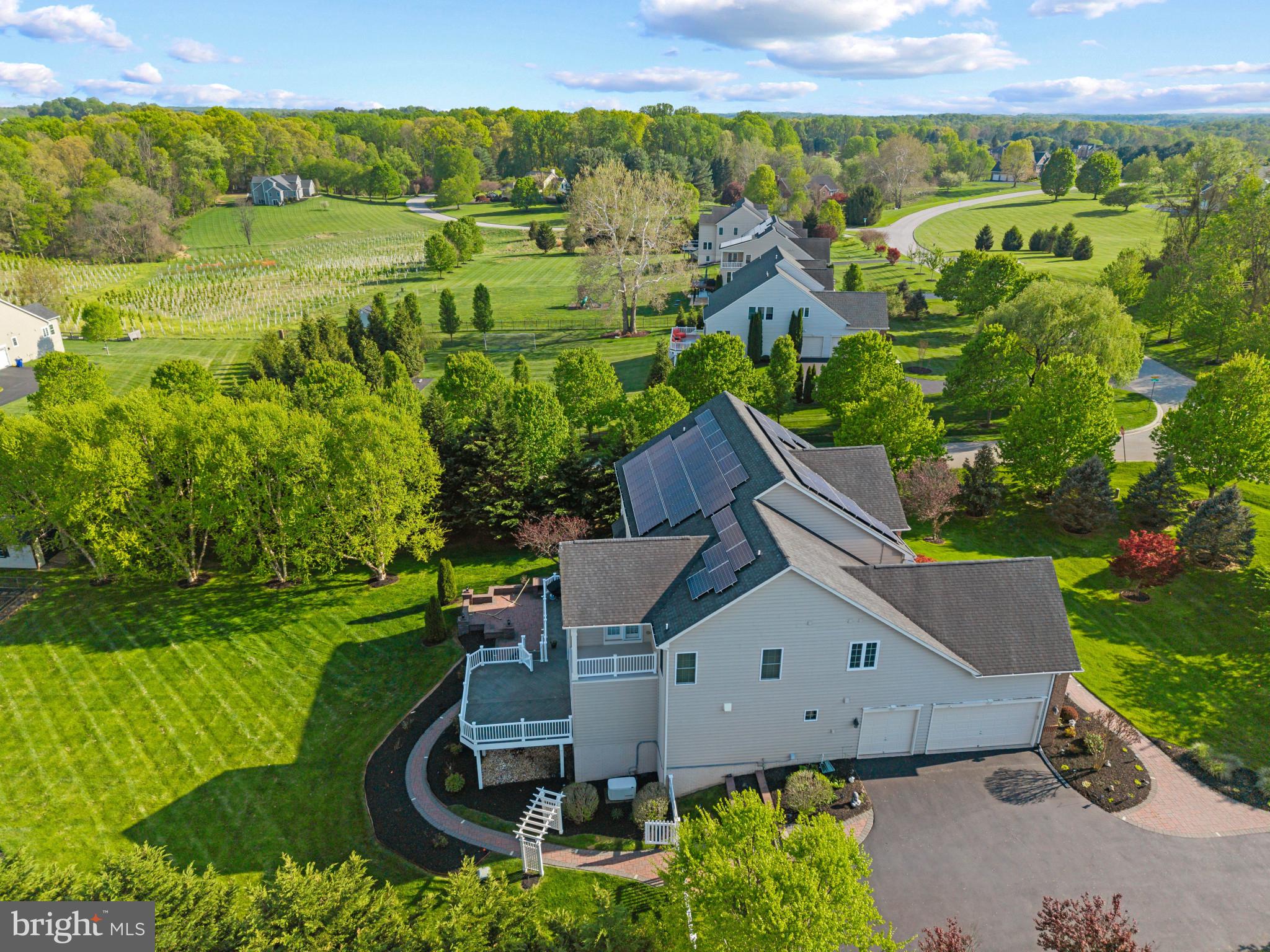 WARFIELD ESTATES - Residential