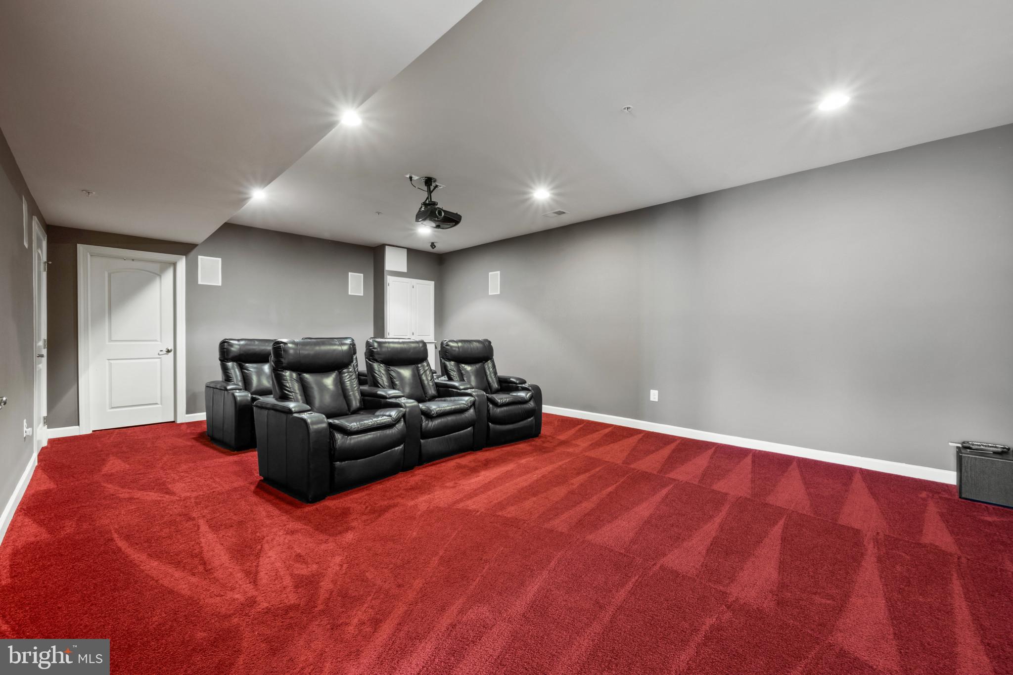 WARFIELD ESTATES - Residential