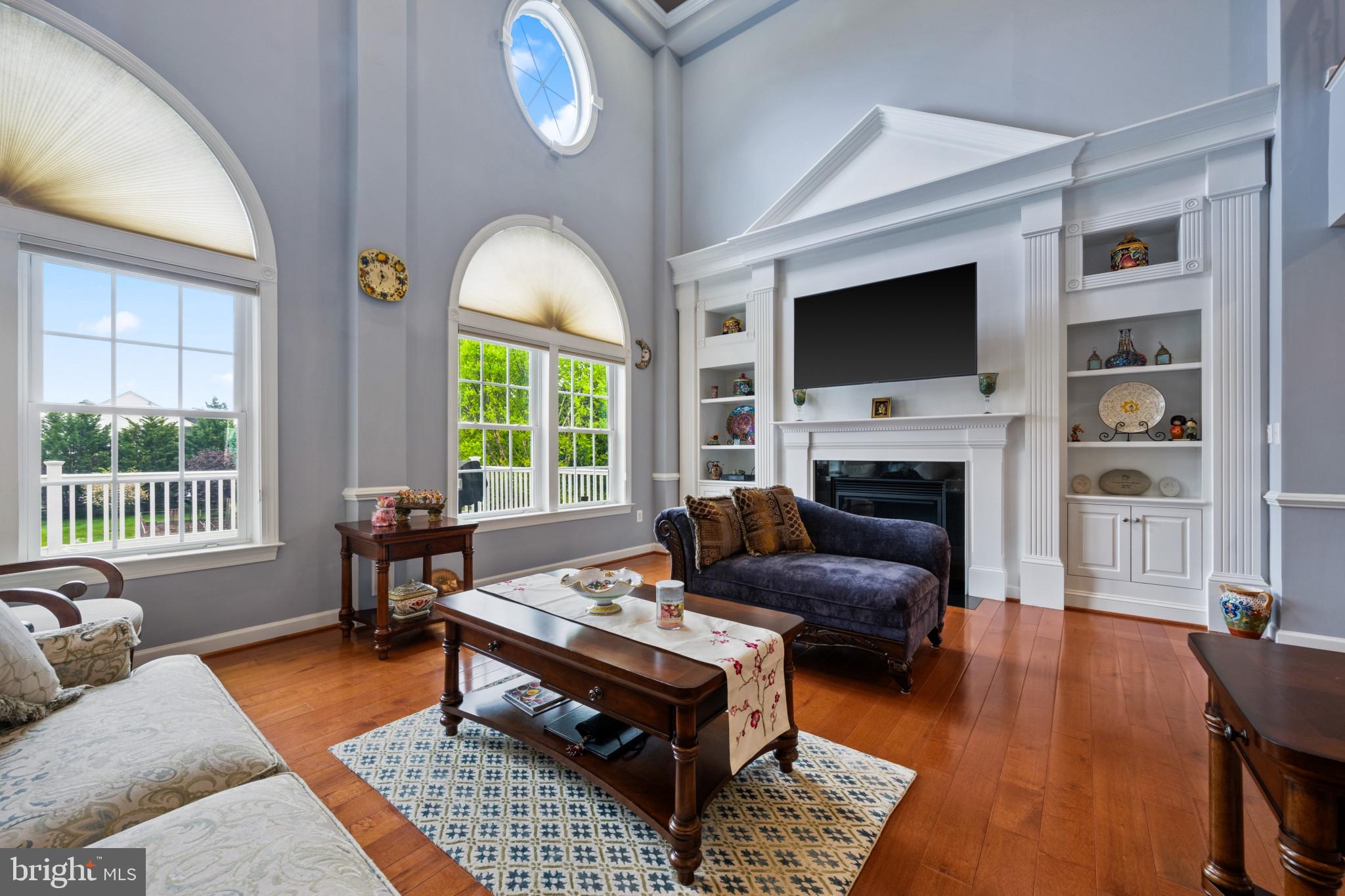 WARFIELD ESTATES - Residential